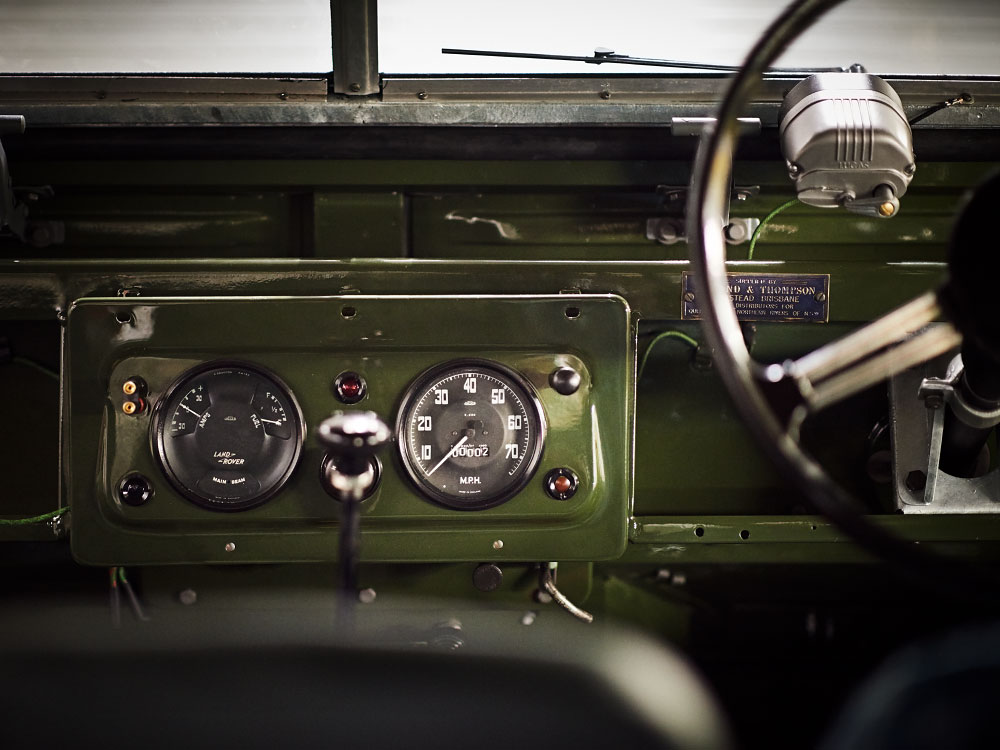 stories Land Rover, Reborn photography