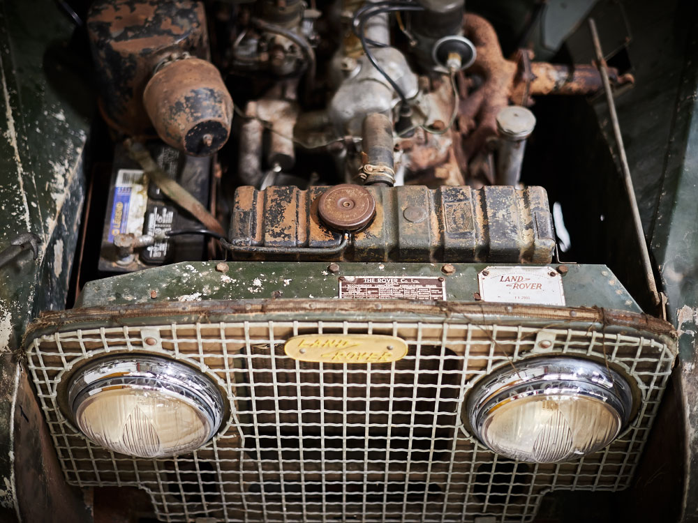 stories Land Rover, Reborn photography