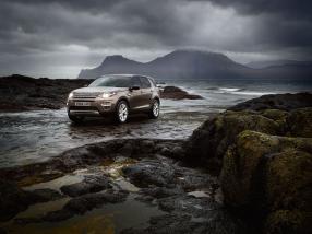 stories Land Rover, Faroe Islands photography