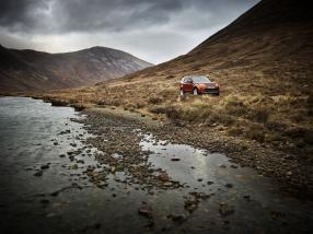 stories Land Rover, Isle of Skye photography